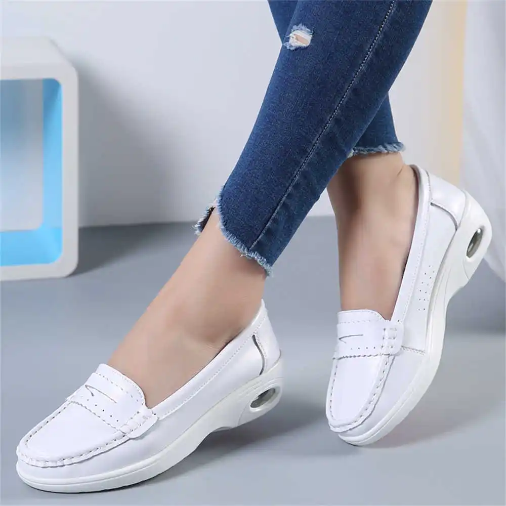 Thick Sole Slipon White Traine - Men'S Grooming Deodorant 评论和价格
