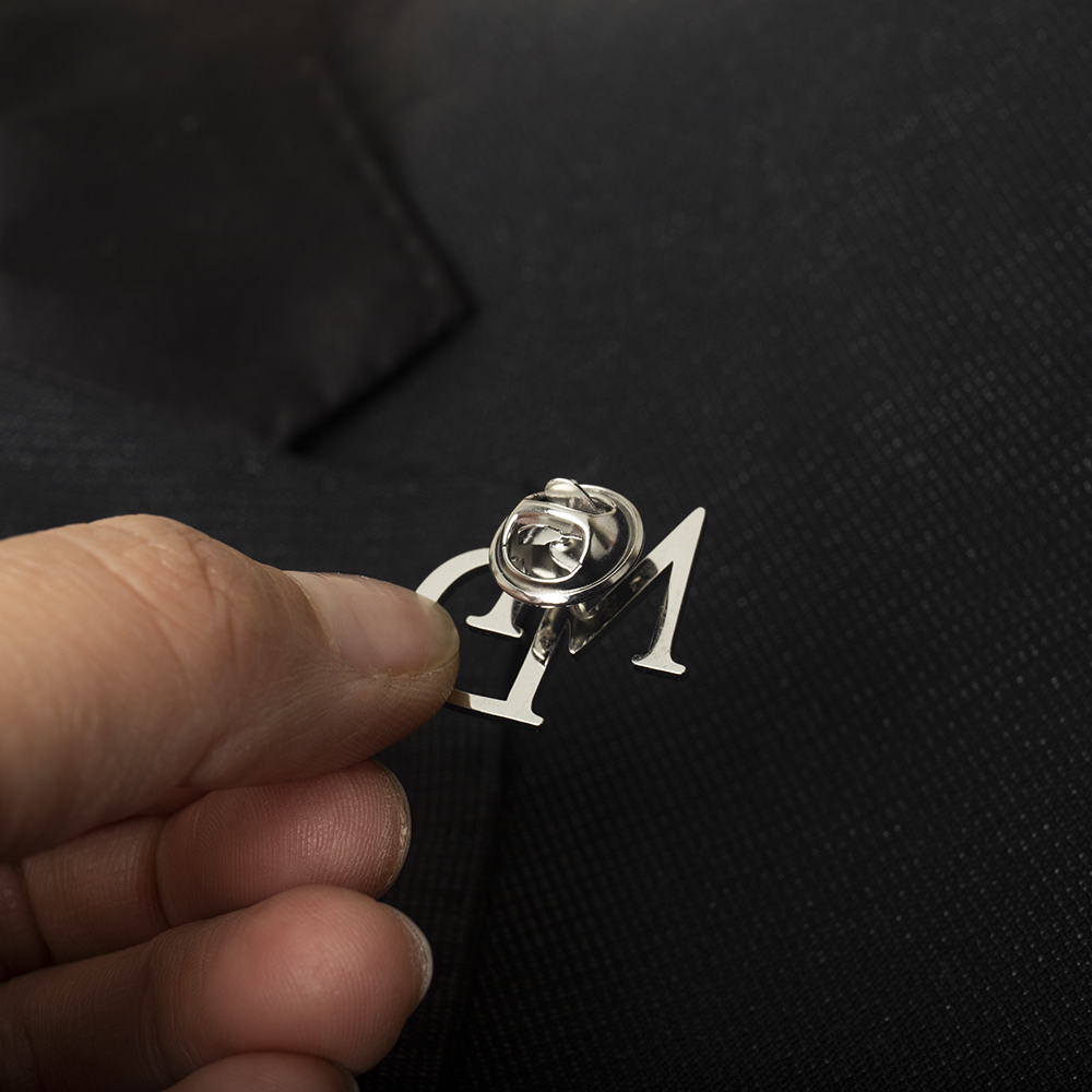 Tangula Custom Initials Brooch - Men'S Grooming Kits 评论和价格